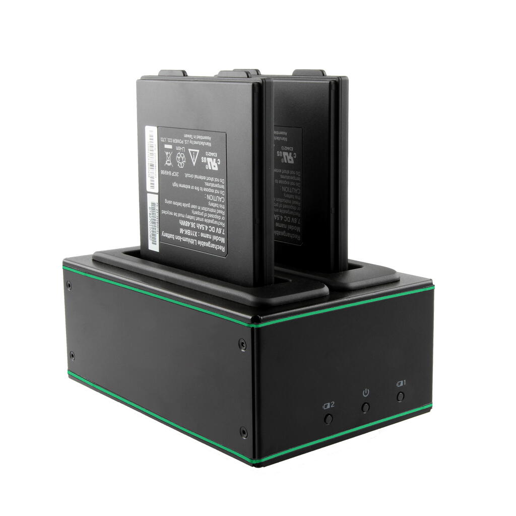 Två batteri till FIDS Zelo Tablet PC laddas